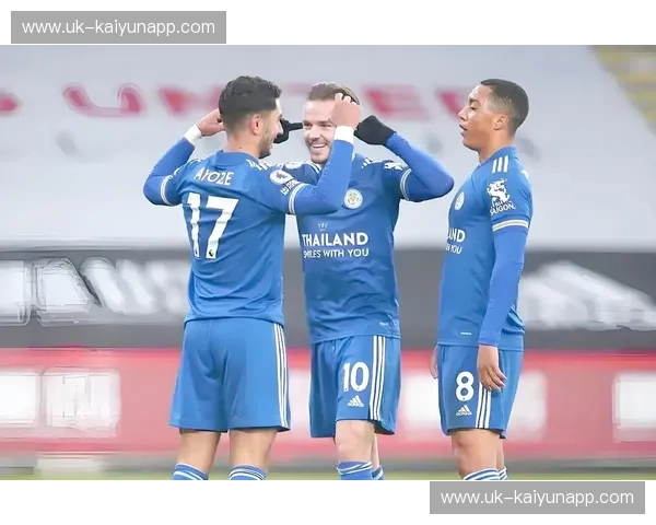 莱斯特城与沃特福德：英冠赛场上的“蓝狐”与“黄蜂”的恩怨情仇